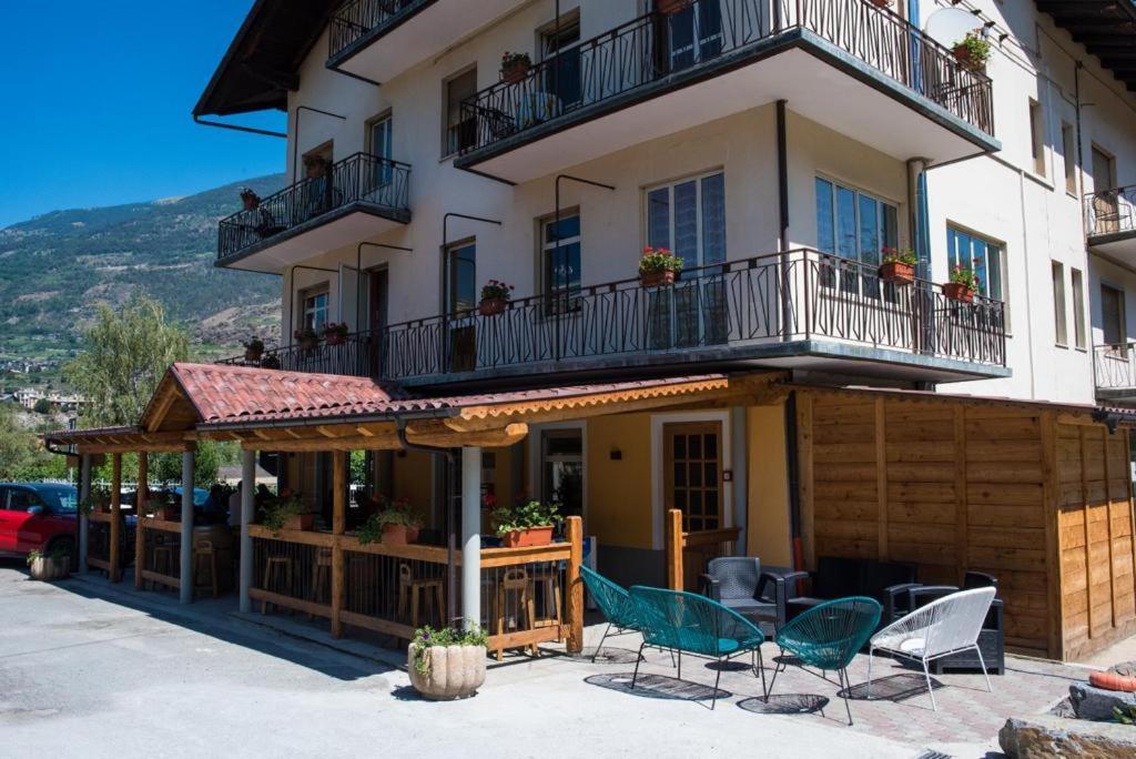 La Maison Hotel Aymavilles Екстериор снимка